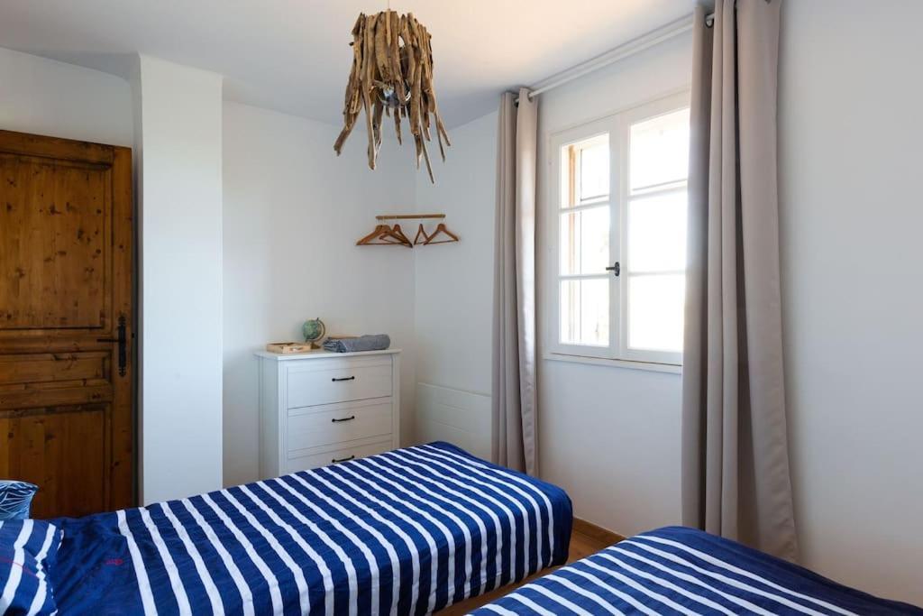 Mas Provencal De 120M2 En Camargue, Avec Piscine Et Parking Inclus, Ideal Pour Des Vacances Arles Ngoại thất bức ảnh