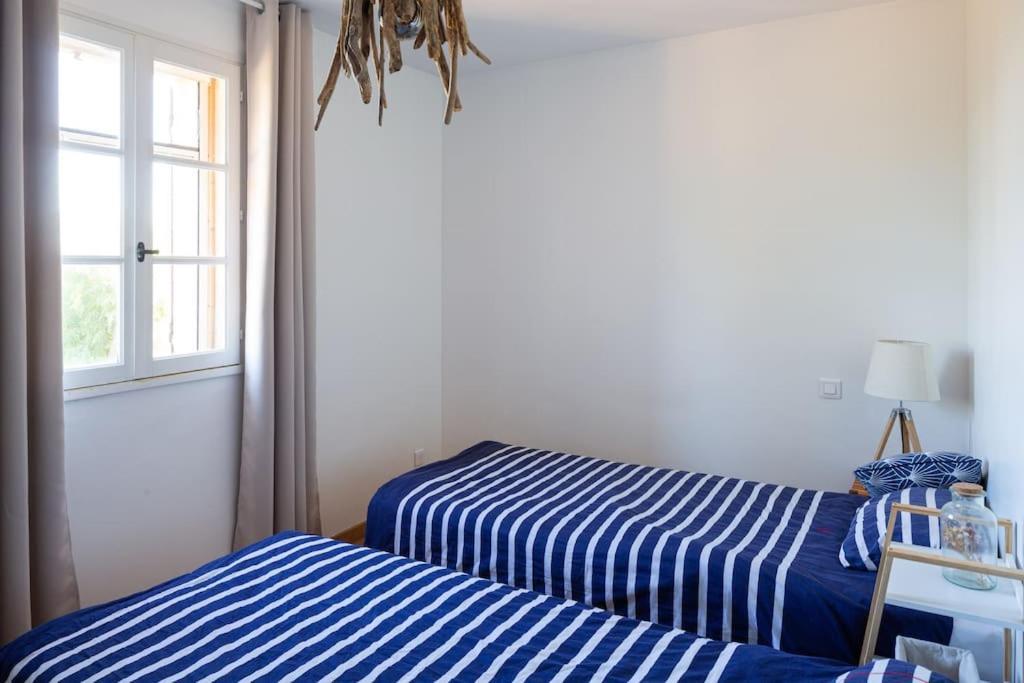Mas Provencal De 120M2 En Camargue, Avec Piscine Et Parking Inclus, Ideal Pour Des Vacances Arles Ngoại thất bức ảnh